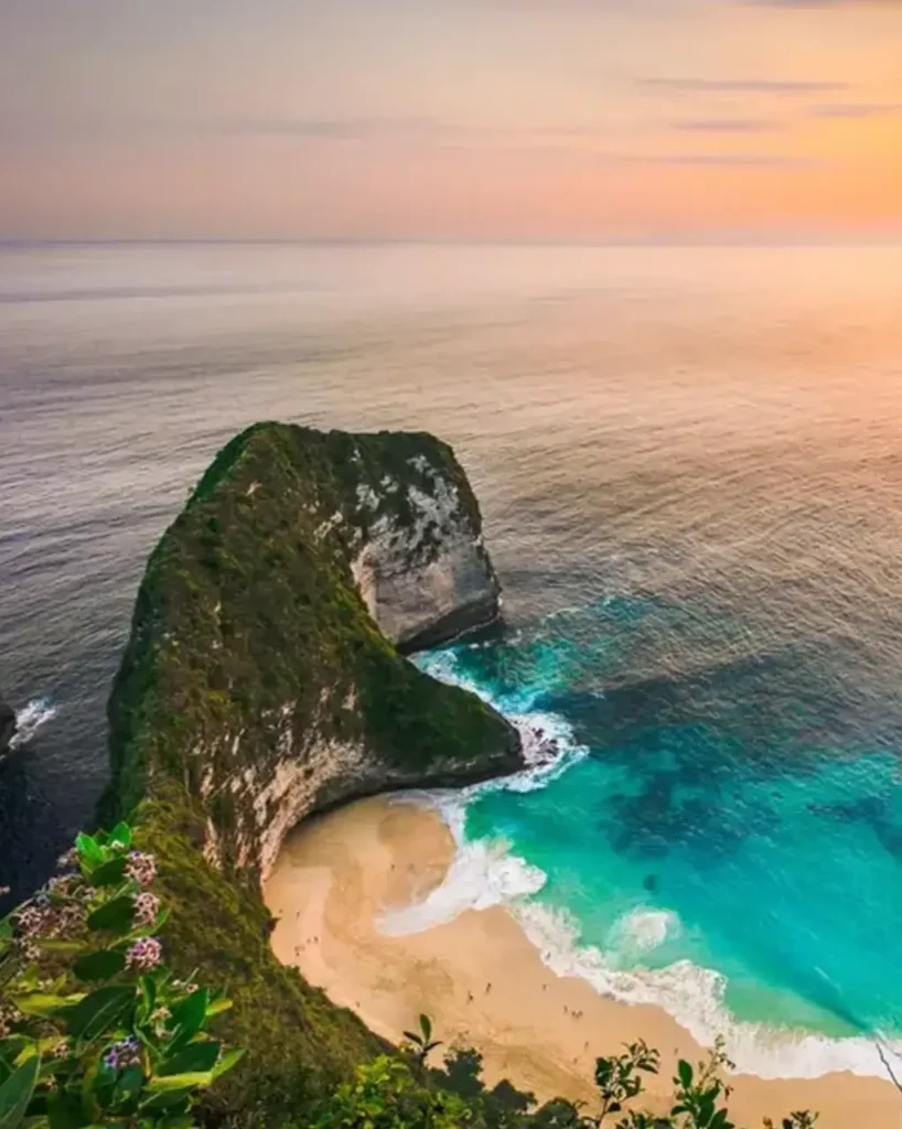 kelingking beach nusa penida kelingking beach nusa penida